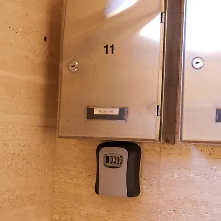 St Julians Balutta Bay Huge Flat! -2min From Seafront