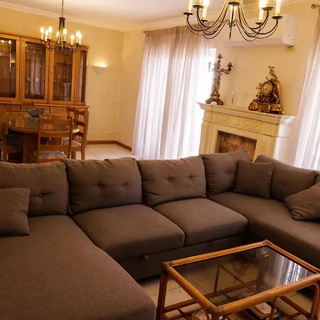 Daire St Julians Balutta Bay Huge Flat! -2min From Seafront Saint Julian's