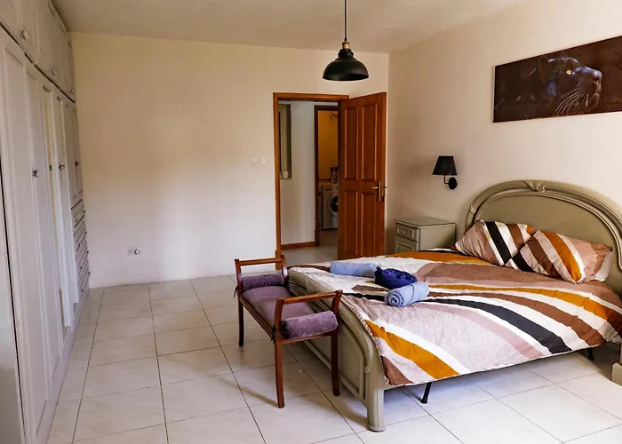 St Julians Balutta Bay Huge Flat! -2min From Seafront Appartement