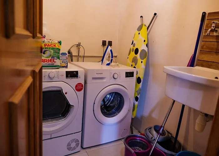 St Julians Balutta Bay Huge Flat! -2min From Seafront * San Ġiljan