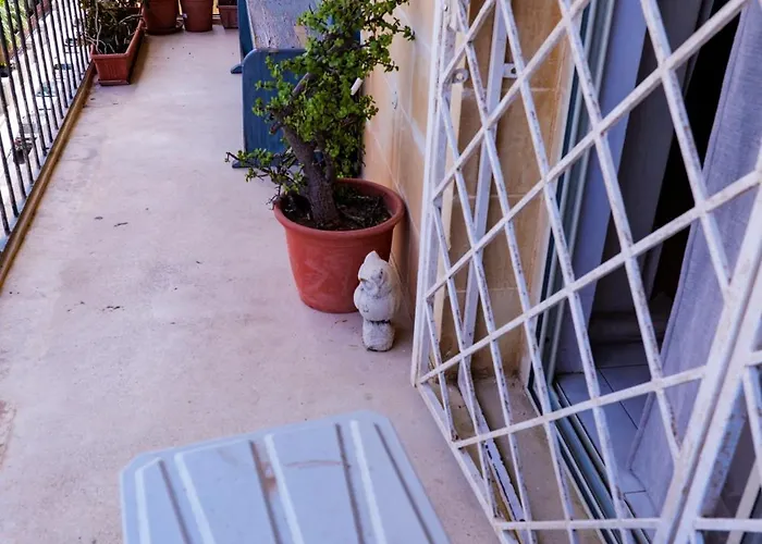 Appartement St Julians Balutta Bay Huge Flat! -2min From Seafront San Ġiljan